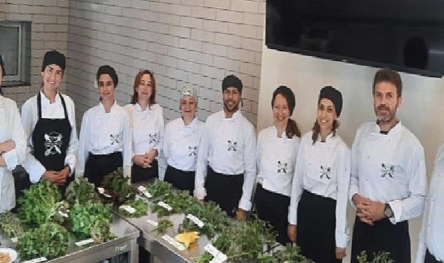 EÜ Gastronomi Akademisinin eğitimlerine Çeşme halkından yoğun ilgi