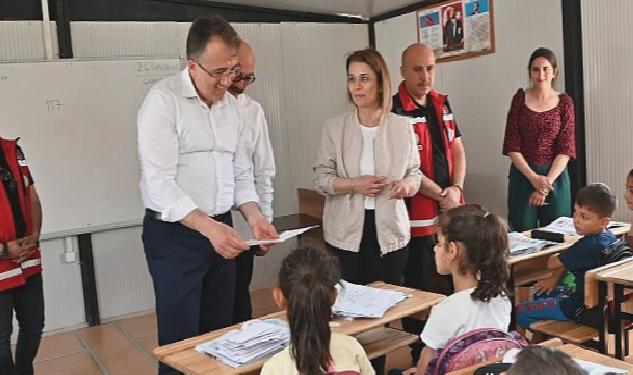 Nevşehir Valisi İnci Sezer ve Nevşehir Belediye Başkanı Dr. Mehmet Savran Depremzede Çocuklarla Bir Araya Geldi