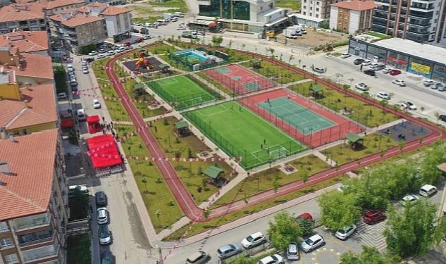 Ahmet Mergen Park ve Spor Tesisi Keçiören’de Hizmete Açıldı