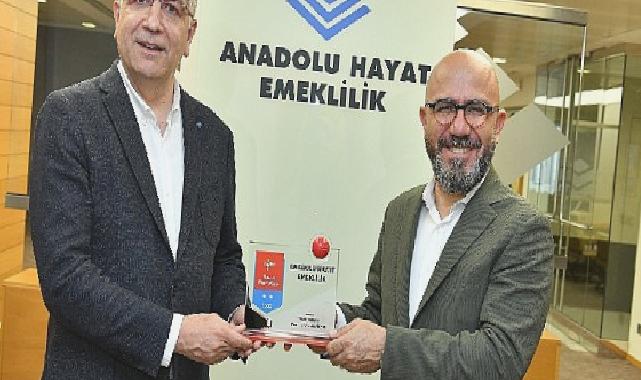 Anadolu Hayat Emeklilik Hayat Sigortacılığı ve Bireysel Emeklilik Sektöründe En Mutlu İş Yeri oldu