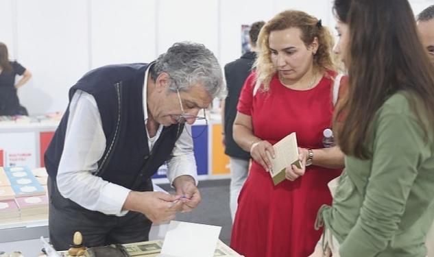 Bağcılar Kitap Fuarı’nda taşlara yoğun ilgi