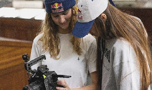 Canon kameraları, Red Bull’un ‘Müzede Kaykay Özel Gösterisi’ni ölümsüzleştirdi