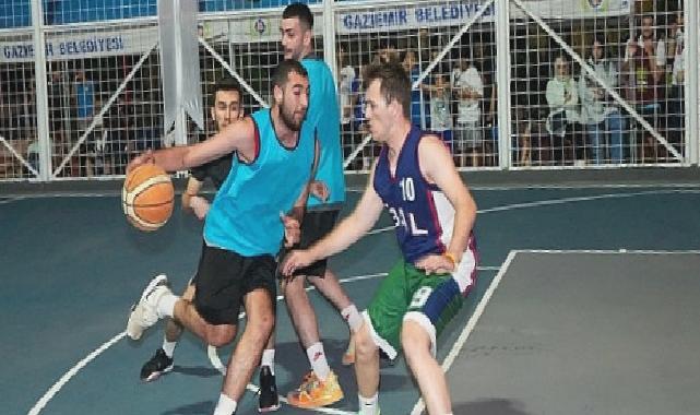 Gaziemir Streetball Turnuvası nefes kesti