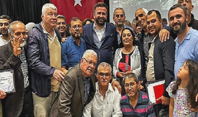 Hakan Kalfaoğlu üstün başarı gösteren partililere teşekkür etti