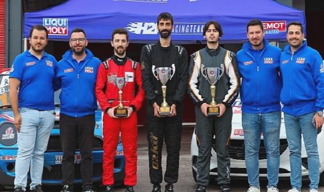 İzmirli H2K Racing Team, Körfez’den 3 kupayla döndü