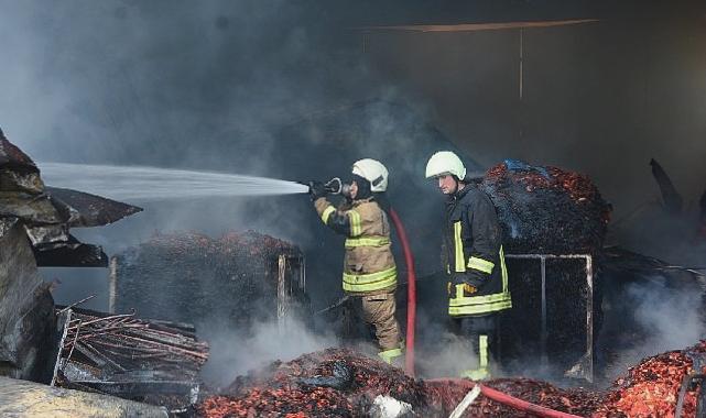 İzmirliler afet durumlarında mesajla bilgilendirilecek