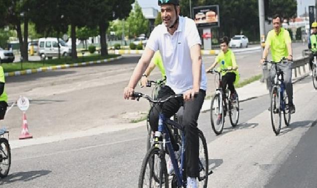 Kartepe’de Bisiklet Severlere Faydalı Hizmet