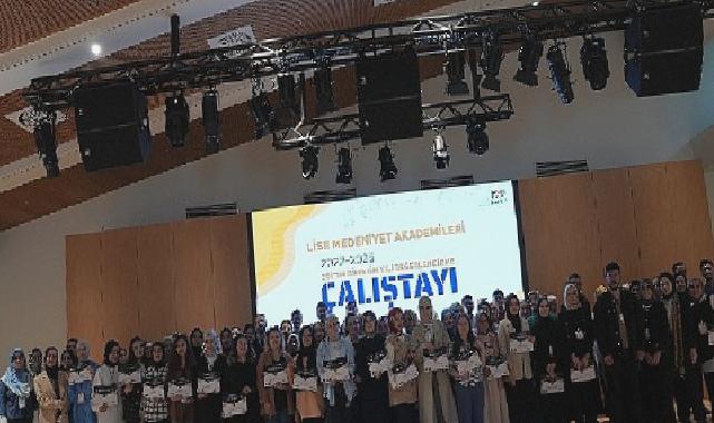 Lise Medeniyet Akademileri Eğitim Çalıştayı Düzenledi