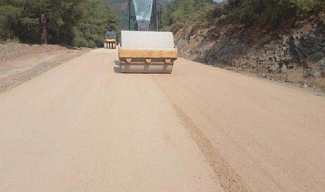 Muğla Büyükşehir Belediyesi’den, 40 Mahallede Yol Çalışması