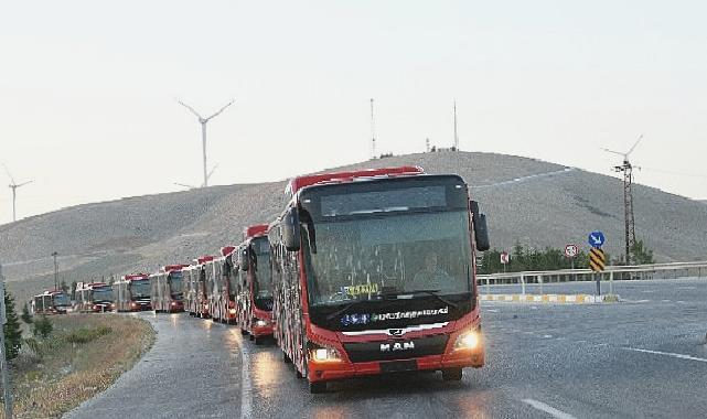 Başkan Altay: “Alımını Yaptığımız 50 Doğal Gazlı ve Hibrit Otobüsün 8’i Daha Şehrimize Geldi”