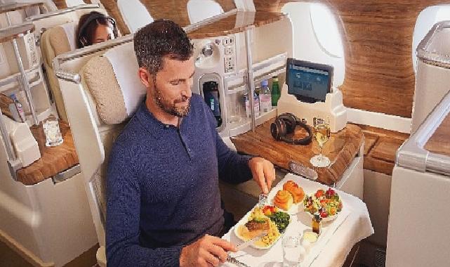 Emirates, Yemek Ön Sipariş Hizmetini Tanıtıyor