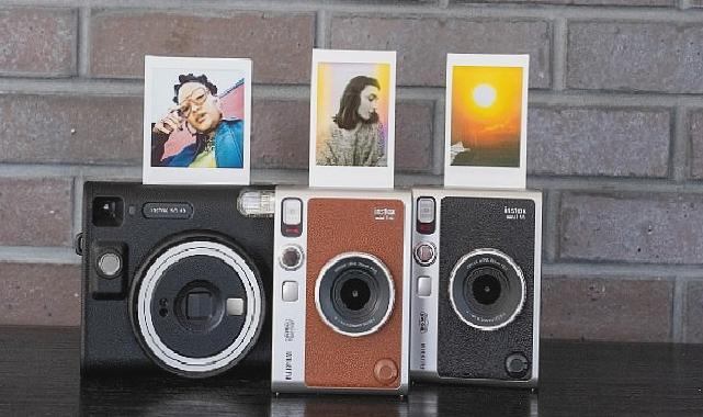 FUJIFILM instax mini Evo’nun yeni rengi: “Evo Brown”