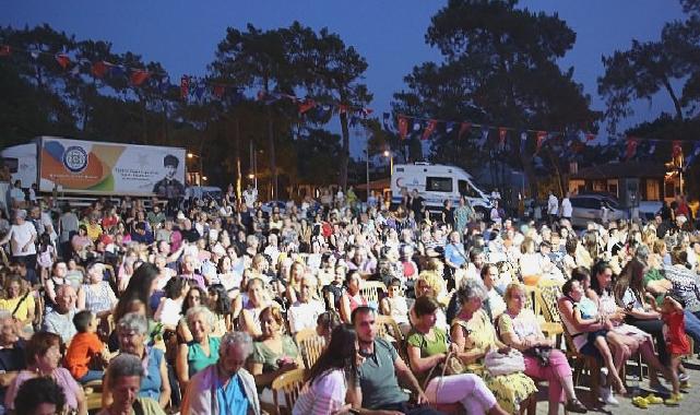 Hisseli Harikalar Kumpanyası İzleyici İle Buluştu