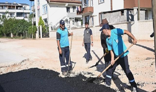  Kartepe’de Asfalt atağı tüm hızıyla devam ediyor 