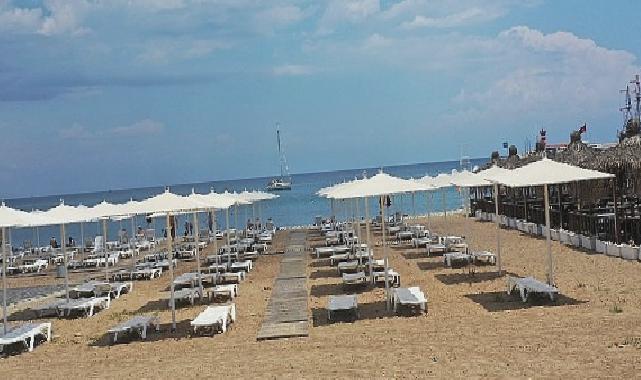 Kemer’in buluşma noktası “Deniz Kafe”