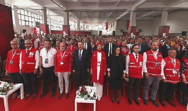 Kızılay’ın Olağanüstü Genel Kurulunda Yeni Yönetim Belirlendi