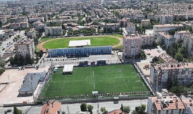 Selçuklu Belediyesi Sentetik Çim Saha ve İdari Bina düzenlenen törenle açıldı