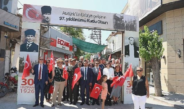 Urlalılar 97 yıldır Atatürk’ü bağrına basıyor