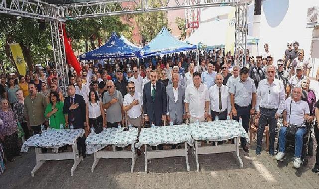 Buca’da aşure dualarla karıldı