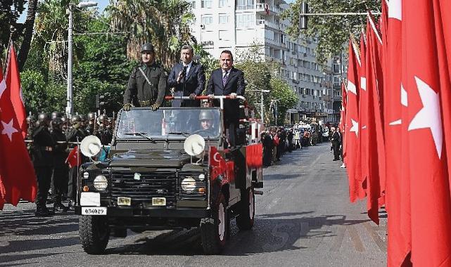 Büyük Zafer Antalya’da coşkuyla kutlanıyor