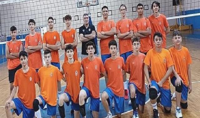 İnegöl Belediyespor Voleybolda 4 Kategoride Yarışacak