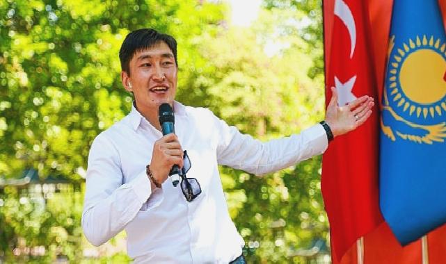 Kazak Milli Şairi Abay Kunanbayev Doğumunun 178’inci Yılında Anıldı