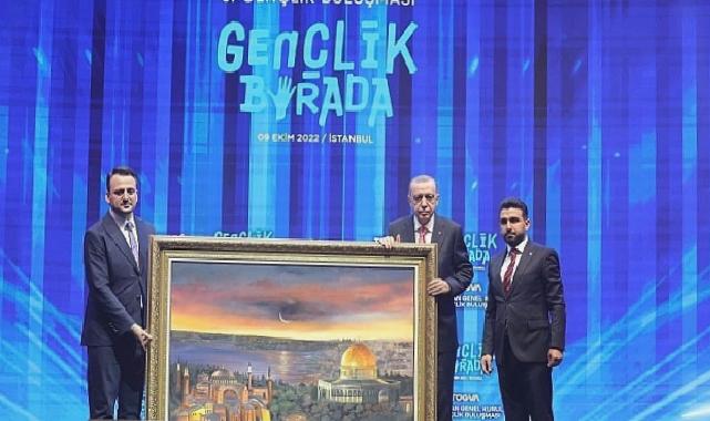 Tarihi ve Kutsal Mekanlar ile Büyüleyen Sergi: Amine Sultan Tan’ın “Ruh-u Revan” Sergisi.