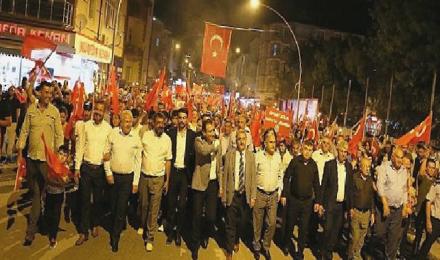 Türkçe Aşkı Vatan Aşkı Yürüyüşü coşkuyla gerçekleşti