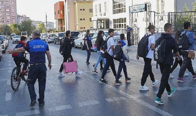 Beylikdüzü Belediyesi Öğrenciler İçin Görev Başında