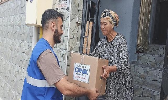 Canik’te Zorlu Günler Dayanışmaya Aşılıyor 