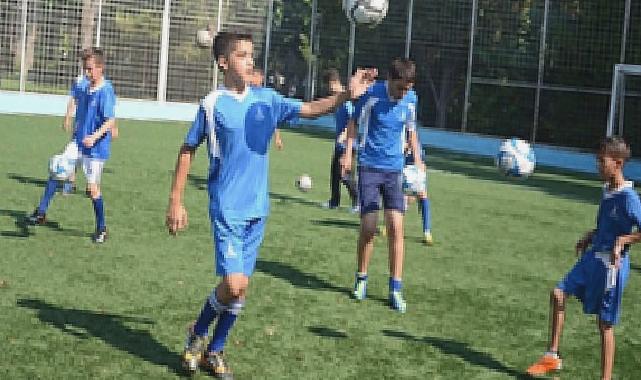 İzmir Büyükşehir Belediyesi Spor Okullarında Yeni Dönem Başladı