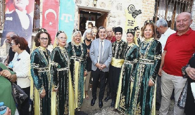 İzmir Kırım Türkleri ‘Evlerine’ Kavuştu