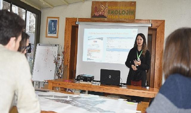 Kadıköy’de Belediye ve Mahalle Sakinleri İklim Krizine Karşı Birlikte Mücadele Ediyor