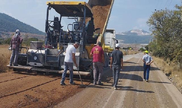 Kırsal Mahallelerde Yol Çalışmaları Devam Ediyor