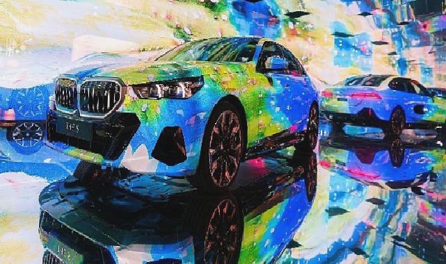 Yeni BMW i5’ten ilham alan “The Electric AI Canvas” enstalasyonu Art Basel’den sonra Contemporary Istanbul’a geliyor