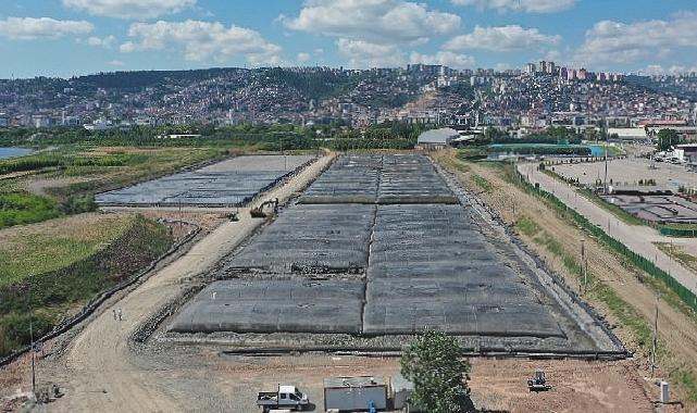 40 dişli biyonik kol, dip çamurunu yutuyor