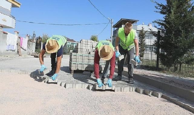 Akhisar Mahallesinde Yol Kaplama Çalışmalarında Sona Gelindi