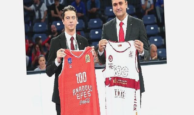 Anadolu Efes, cumhuriyet’imizin 100.yılını taraftarlarıyla kutladı