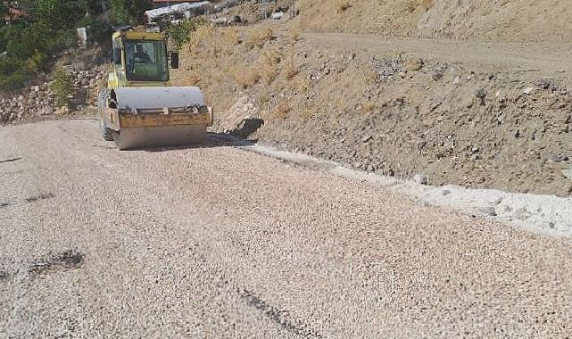 Antalya Kumluca Büyükalan yolu asfaltlandı