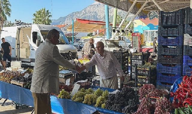 Başkan Topaloğlu’ndan Pazar Esnafı Ziyareti