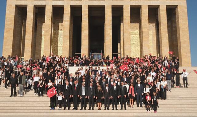 Borusanlılar’dan Cumhuriyetin 100. yılında Anıtkabir’e anlamlı ziyaret