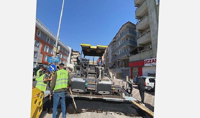 Büyükşehir Belediyesi, Derince Sırrıpaşa Vatan Caddesinin üstyapısını yeniliyor