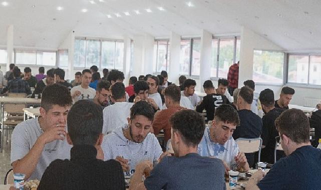 Büyükşehir’in Elmalı öğrenci yurduna yoğun ilgi