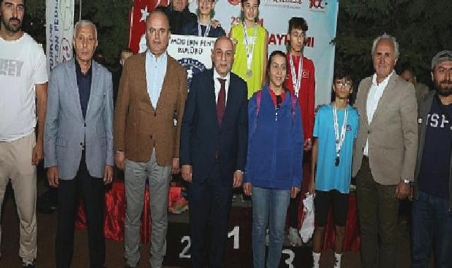 Cumhuriyetin 100. Yılına Özel Laser Run Yarışları Atatürk Botanik Bahçesi’nde düzenlendi