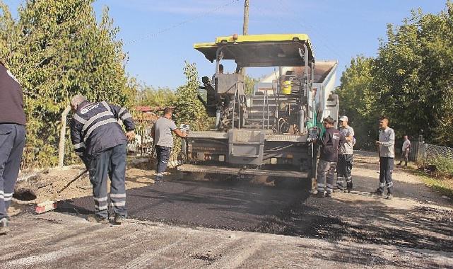 Elmalı Akçaeniş’te sıcak asfalt sevinci