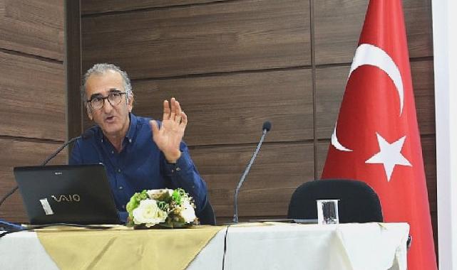 EÜ Edebiyat Fakültesinde “Cumhuriyet Dönemi Türk Romanında Atatürk” konuşuldu