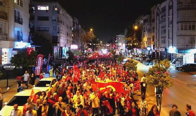 Narlıdere, 100. Yılda Cumhuriyet Ateşi ile aydınlandı