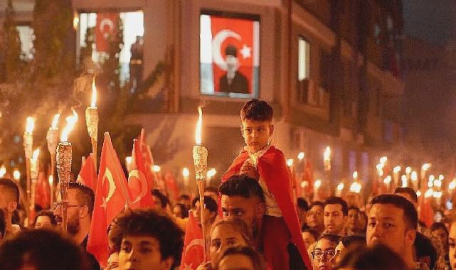 Seferihisar fener alayıyla aydınlandı