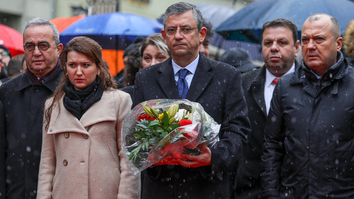 CHP Genel Başkanı Özel, Bosna Hersek Devlet Günü kutlamalarına iştirak etti.