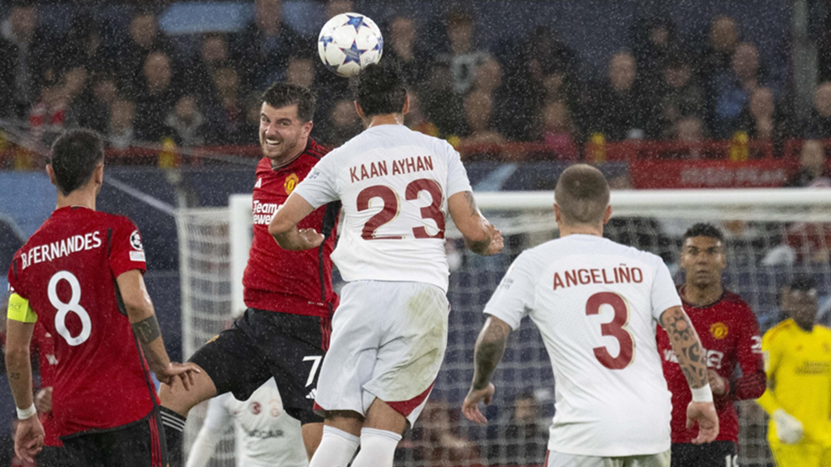 Galatasaray-Manchester United maçının hakemi resmi olarak açıklandı